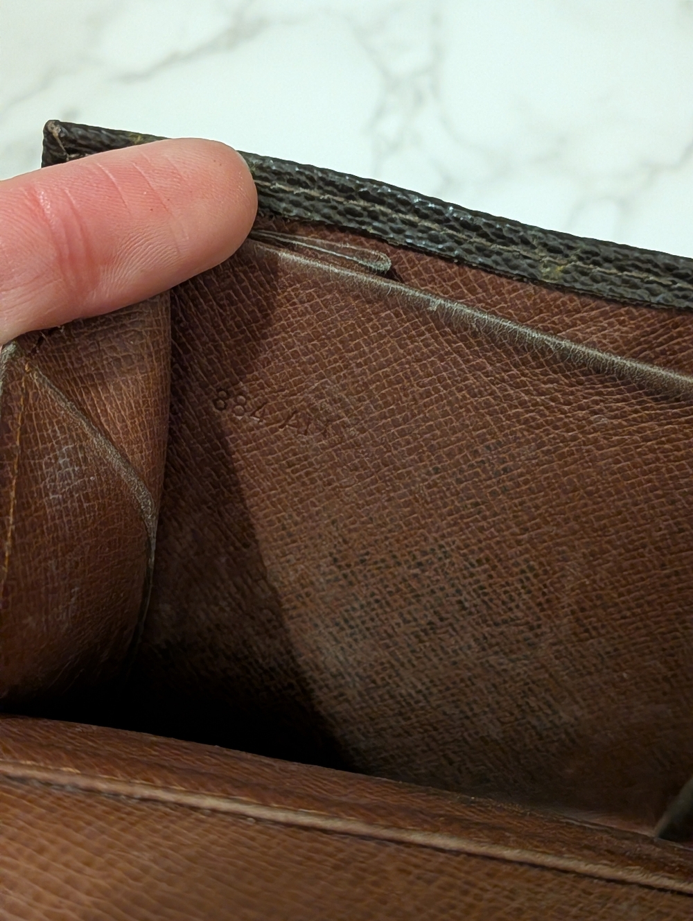 Authenticated Louis Vuitton Monogram Compact Envelope Wallet - Brown - Picture 14 of 16